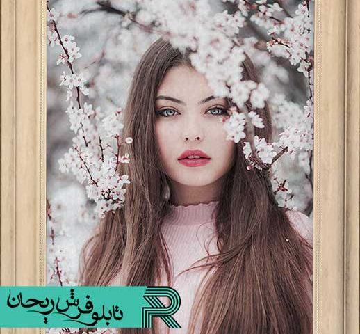 تابلو فرش چاپی عکس شخصی با قاب طلایی پی وی سی | چاپ تابلو فرش