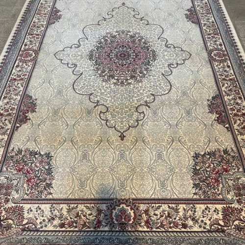 فرش ماشینی ۷۰۰ شانه ۶ متری | فرش زمینه کرم