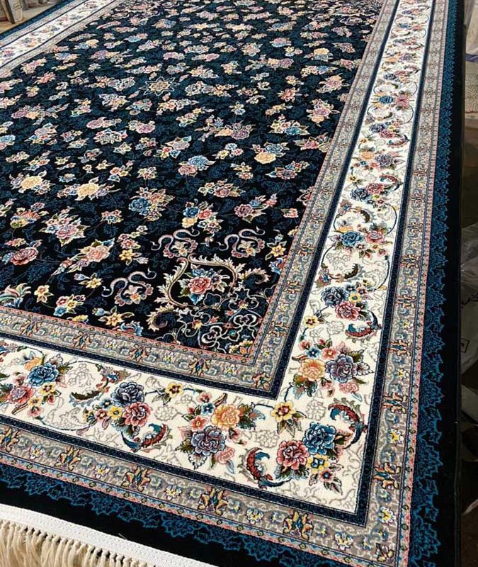 فرش ماشینی ۷۰۰ شانه تراکم ۲۵۵۰ نقشه گیلدا سرمه ای