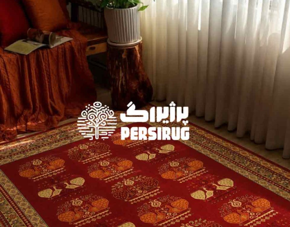 فرش ماشینی باغ قمری زمینه لاکی با حاشیه اسلیمی و نقوش پرنده